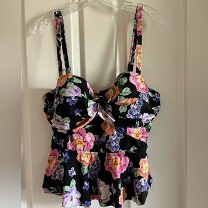 Torrid Black Floral Peplum Tankini Midkini Top 0F (12-14 D-DD)